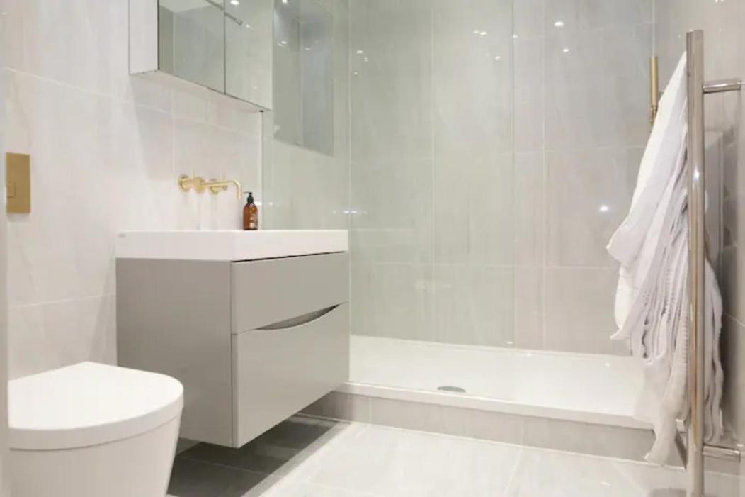 Shoreditch - Immaculate 2 Bedrooms Flat For 6 ลอนดอน ภายนอก รูปภาพ